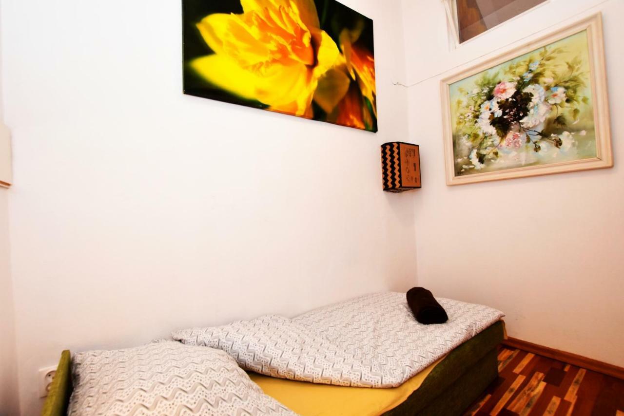 City Central Hostel Swidnicka Wroclaw Luaran gambar
